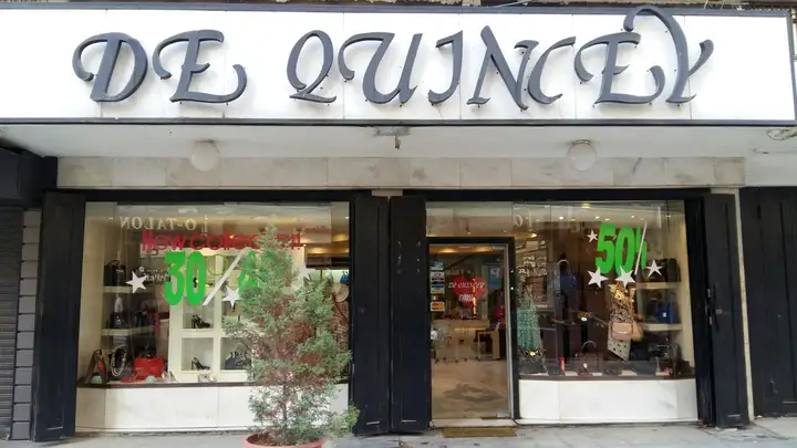 De Quincey – photo 1 of 1